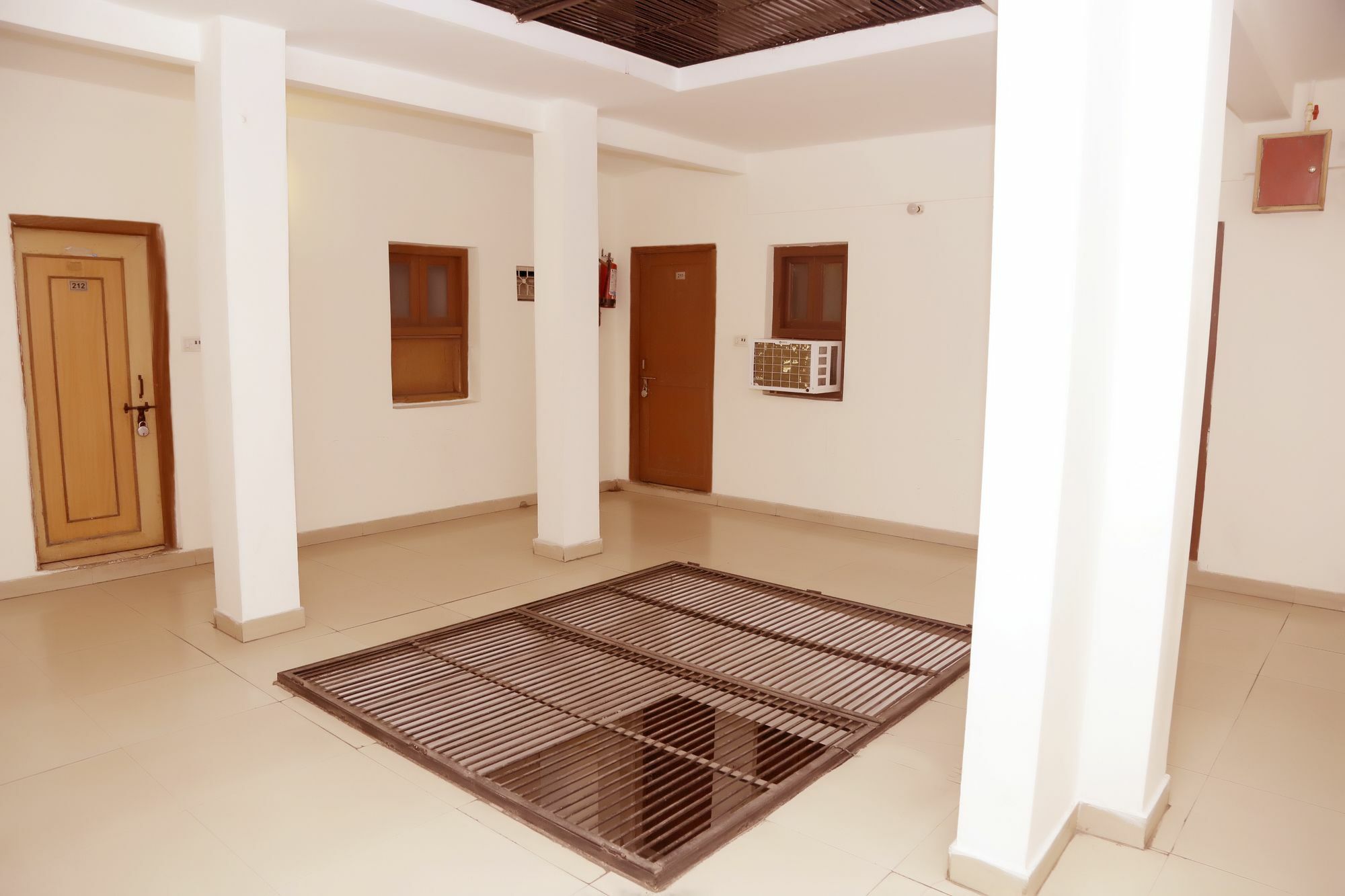 Hotel Vishal New Delhi Eksteriør bilde